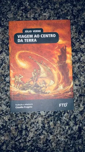 Livro Viagem ao Centro da Terra, de Julio Verne - FTD