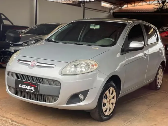 Fiat Palio Attractive 1.0 EVO Fire Flex 8V 5P 2013