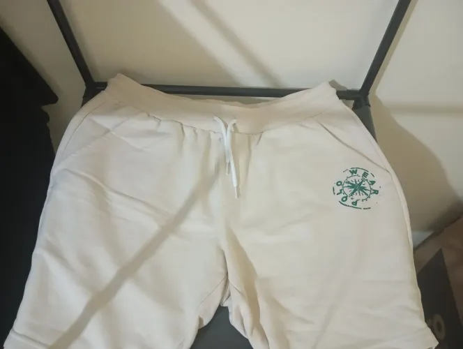 Vendo short moletom da marca polo
