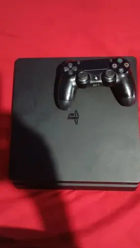 Vendo PS4 slim 