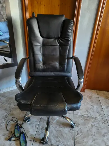 Cadeira Presidente dois pontos de massagem - escritório - conforto - não entregamos
