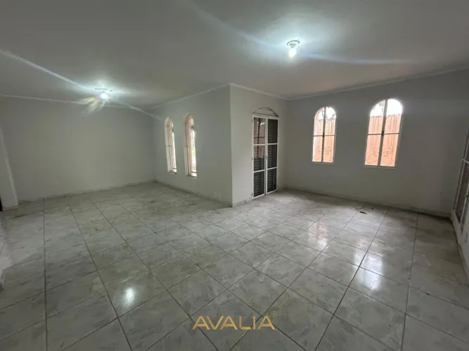 Casa residencial com 5 quartos e 5 vagas para aluguel no Jardim Juliana, Indaiatuba