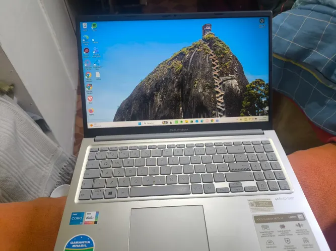 Notebook Asus Vivobook 15 Intel Core i5 1334U