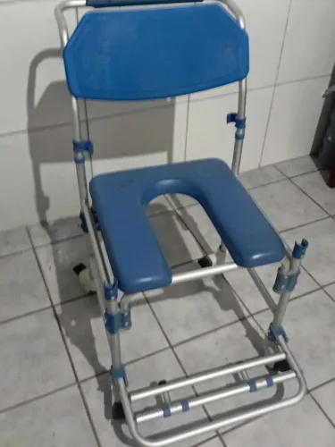 CADEIRA DE BANHO *DELLA MED*
