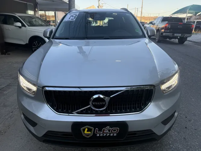 Volvo XC40 T-4 2.0 190cv FWD 2019