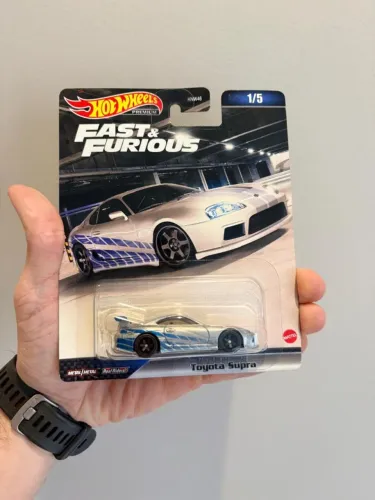 Hot Wheels Premium - Toyotta Supra - Lacrado - Escala 1:64