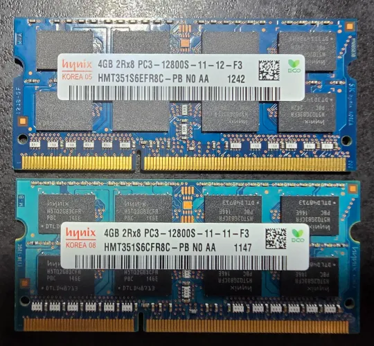 Memória Hynix 8GB (4GB + 4GB) PC3-12800S-11-11-F3
