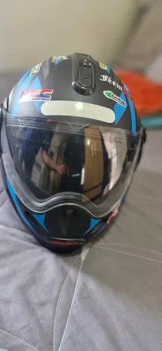 Capacete articulado (escamoteavel) n°56 marca Etceter