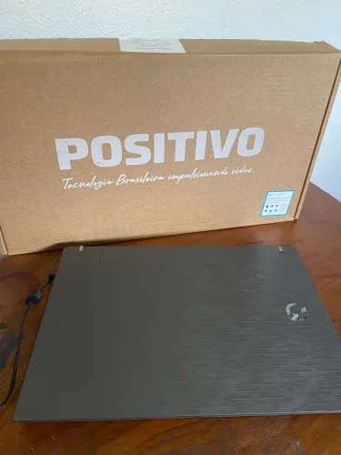 Notebook Positivo Vision C15, ilumina bar
