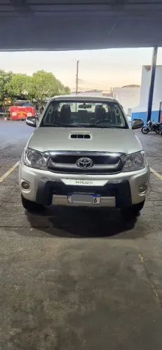 Toyota Hilux CD SR D4-d 4X4 3.0 TDI Dies. 2011