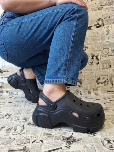 Babuche crocs 35