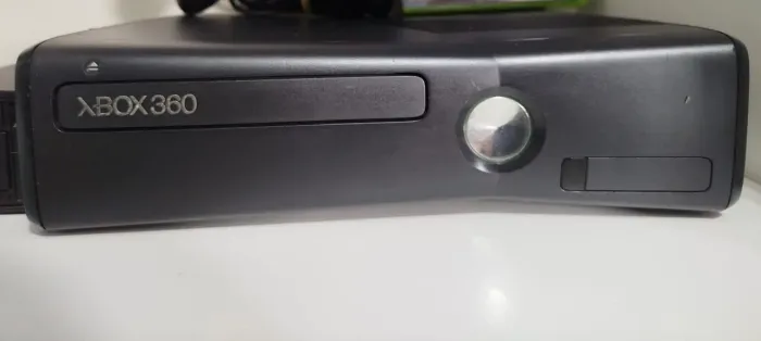 XBOX 360 BLOQUEADO SOMENTE O CONSOLE - LEIA A DESCRIÇÃO.