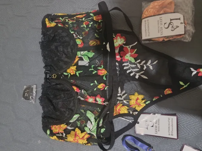 Duas lingerie novas pra vender ligeiro 