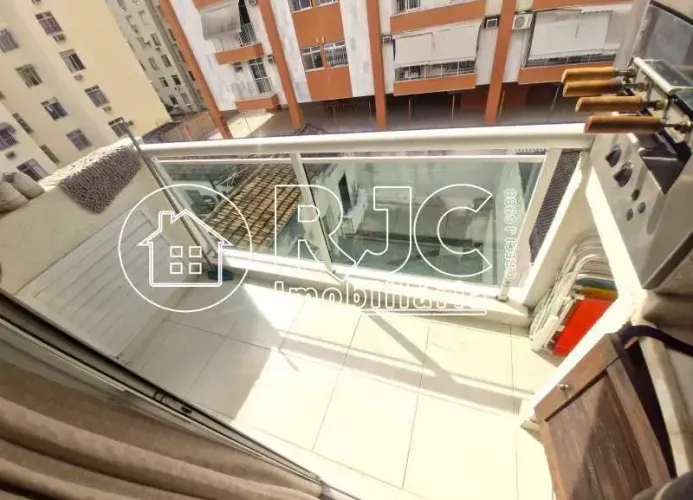 Imóvel para venda possui 62 metros quadrados com 2 quartos em Vila Isabel - Rio de Janeiro