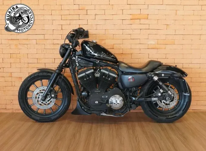 HARLEY-DAVIDSON XL883N 2012
