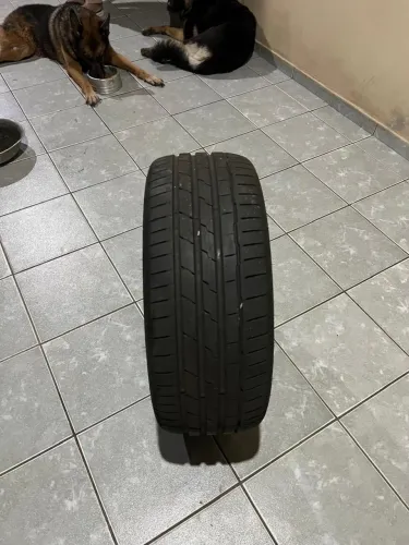 Pneu 225/45/ r18 Hankook ventus Runflat