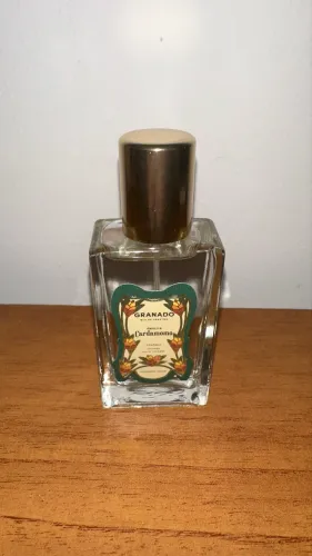 Granado Sândalo e Cardamomo Perfume 25ml Novo