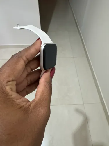 Apple Watch SE GPS + Cellular