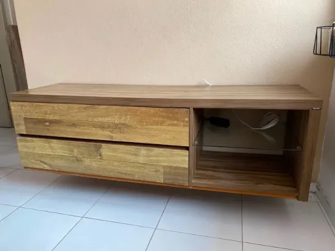 Rack para TV Moderno com Vidro - Excelente Estado