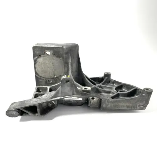 Suporte da Compressor Bomba de Direção Gm Corsa Montana Celta Prisma 