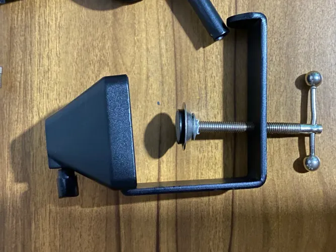 Braço articulado para microfone 