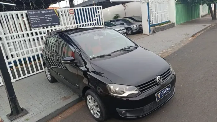 Volkswagen Fox City 1.0 MI/ 1.0mi Total Flex 8V 5P 2010