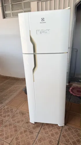 Geladeira frisares