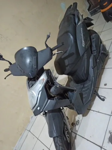 Vendo as peças da cyticlass ou inteira também