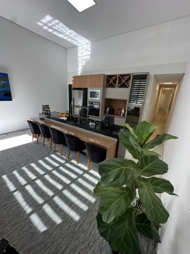 EXCELENTE CASA TÉRREA - BAIRRO COLONIA