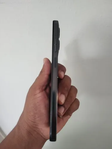 Vendo moto G15 todo perfeito com um ano de comprado,sem defeito nenhum e em perfeito estad