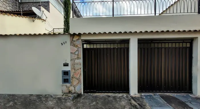 Vendo Casa Posto Policial do Cascatinha