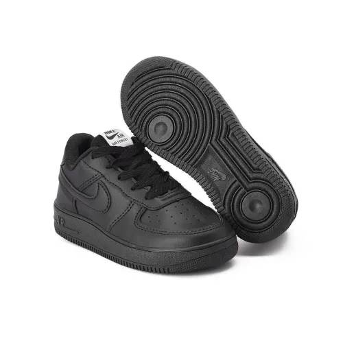 Tênis preto costurados nike