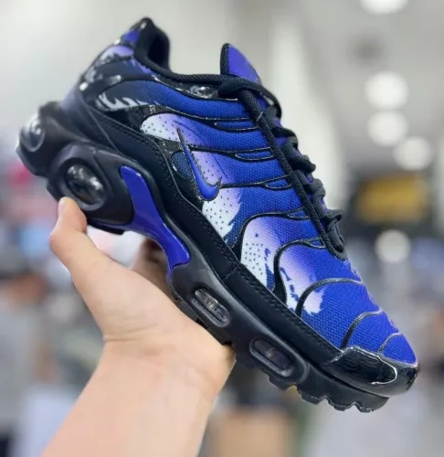 Tênis da Nike alto relevo com amortecedor