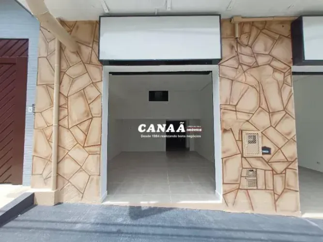 Salão comercial com 90m2 para locação na Vila das Belezas