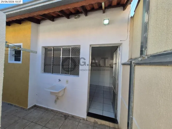 Casa para locação em Sorocaba-SP, Jardim Wanel Ville V: 1 quarto, 1 banheiro, 25,00m² de á