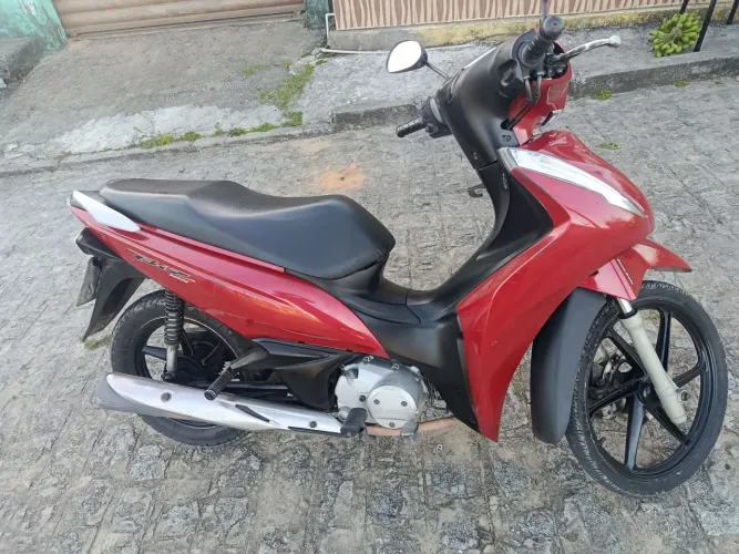 Biz 2019 flex 125 cilindrada vermelha em perfeito estado
