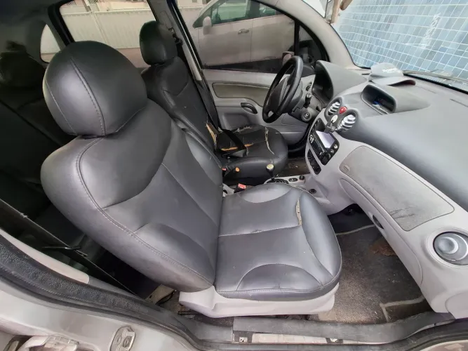 Citroen C3 Exclus./excl.solaris 1.6 Flex 16V MEC 2004