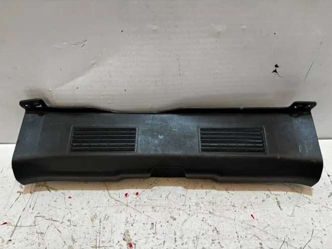 Acabamento Painel Traseiro Honda Fit 2005 Preto
