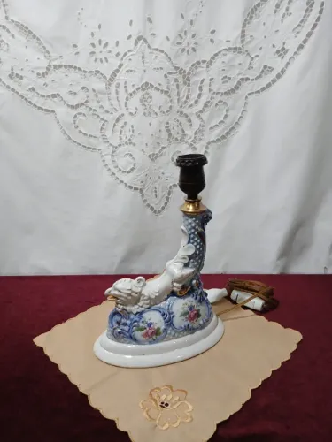 Antigo Abajur Luminária Porcelana Pedreira Figura Mítica