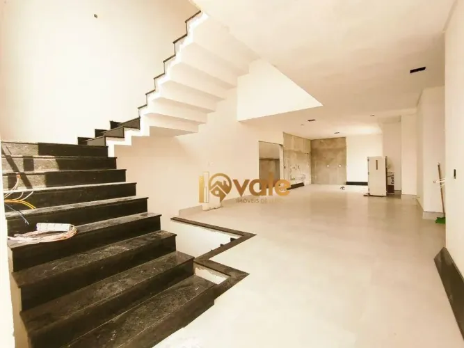 Casa com 3 suítes à venda, 247 m²-Res.Mantiqueira-SJCampos/SP