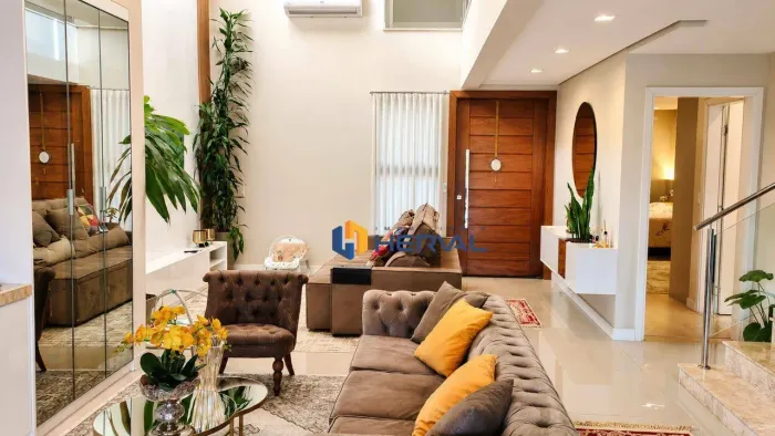 Sobrado com 4 suítes à venda, 324 m² por R$ 2.990.000 - Parque Industrial - Maringá/PR