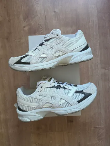 Tênis Asics gel-1130 X hal studios 