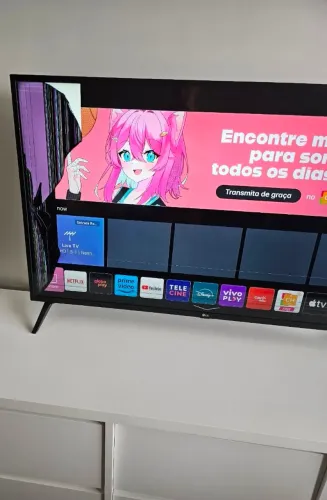 TV Samsung 50UN7310PSC - tela quebrada