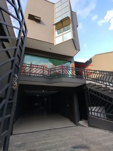 Imóvel para venda possui 209 metros quadrados com 6 quartos em Imirim - São Paulo - SP