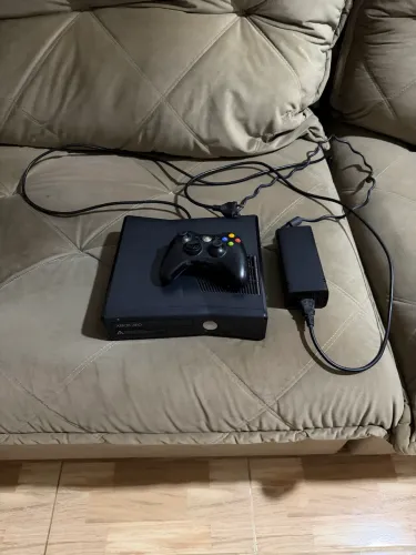 Vendo Xbox 360