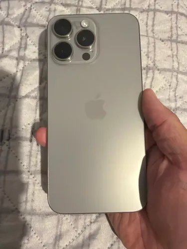 iPhone 15 pro max 256gb