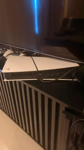 VENDO PLAYSTATION 5 SEMI NOVO