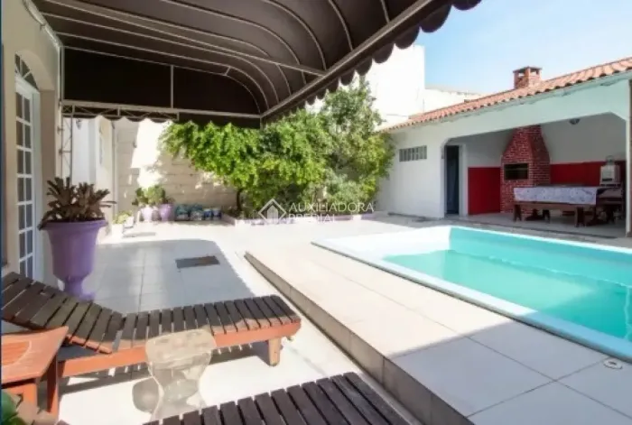 Casa com 3 Ssuítes e à Venda, 289 m² - JARDIM ATLÂNTICO- FLORIANÓPOLIS-SC