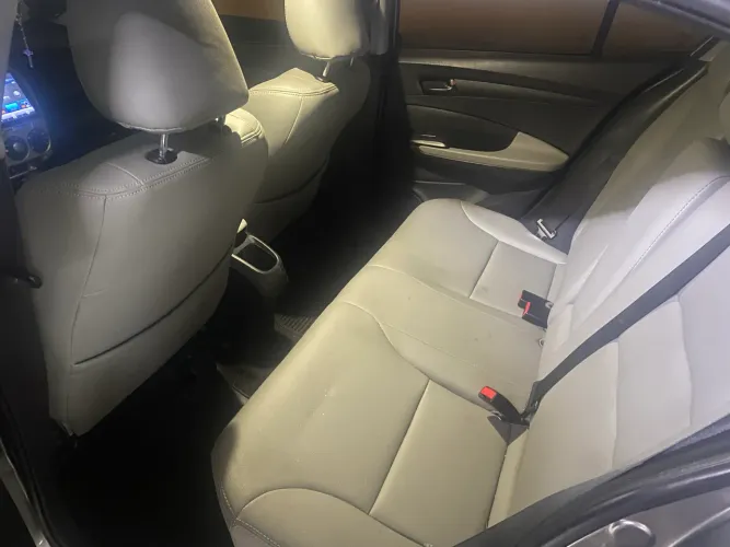 Honda City Sedan LX 1.5 Flex 16V 4P Aut. 2013
