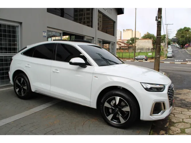 Audi Q5 2.0 16V TFSI Quattro S Tronic 2022